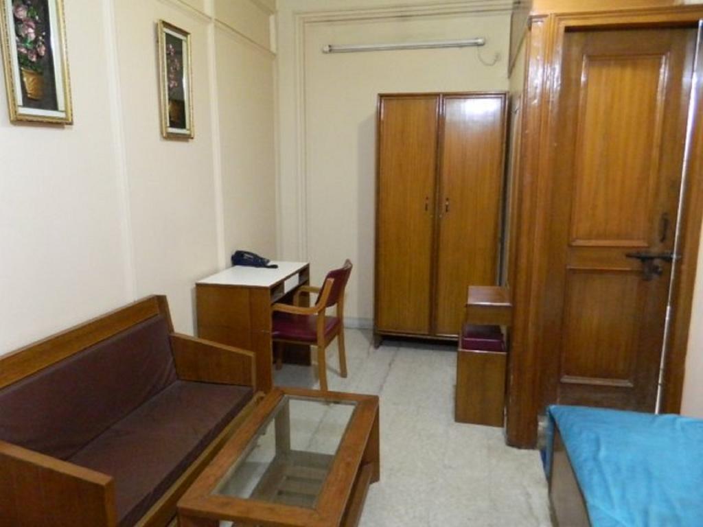 Viraaj Guest House Нойда Екстер'єр фото
